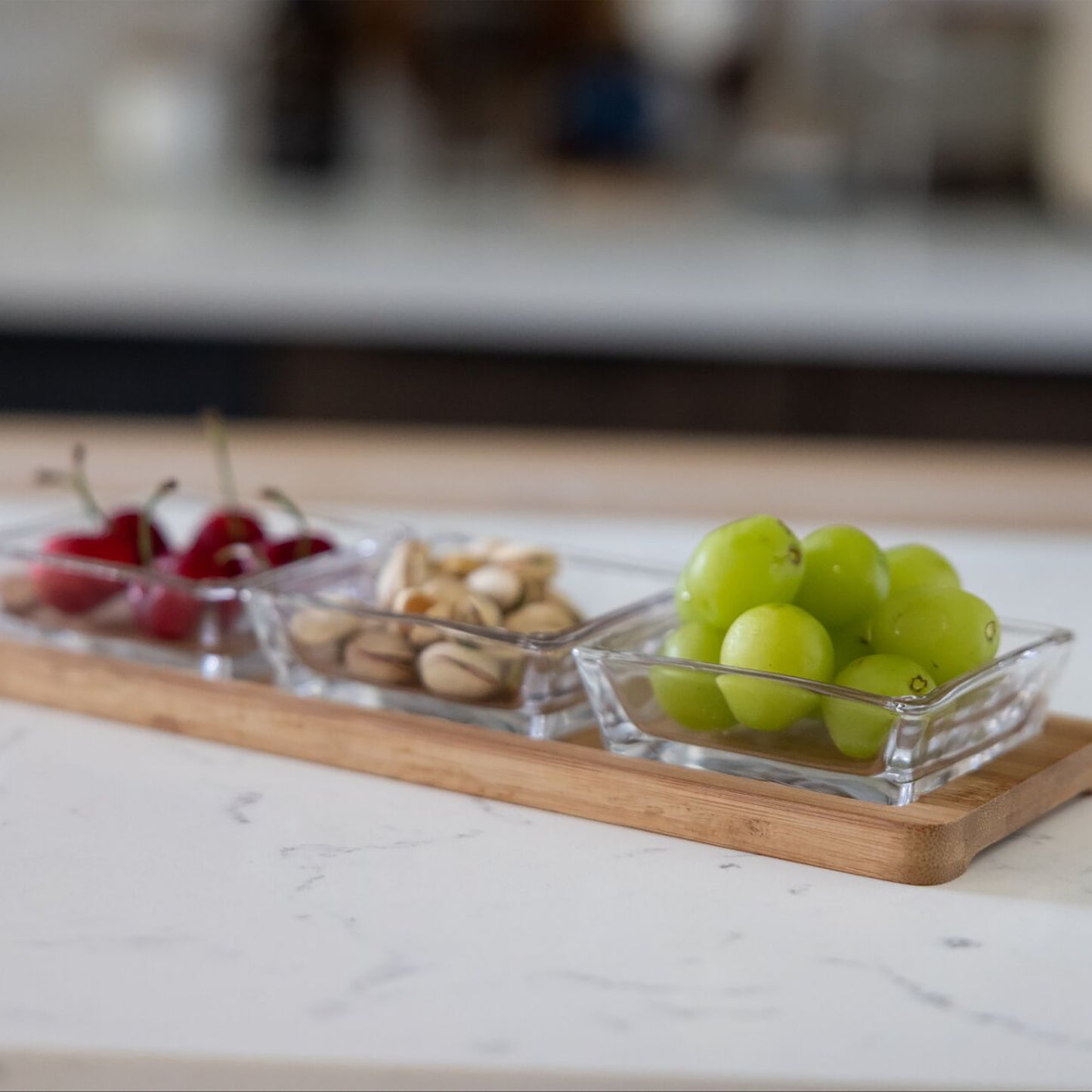 Square Glass Bowls Serving Set With Tray - 4 Piece