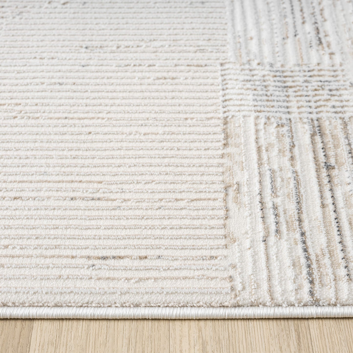Luxley 590 Sand Rectangle Rug