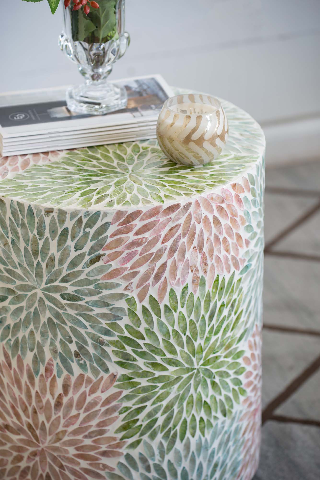 Taormina Shell Side Table