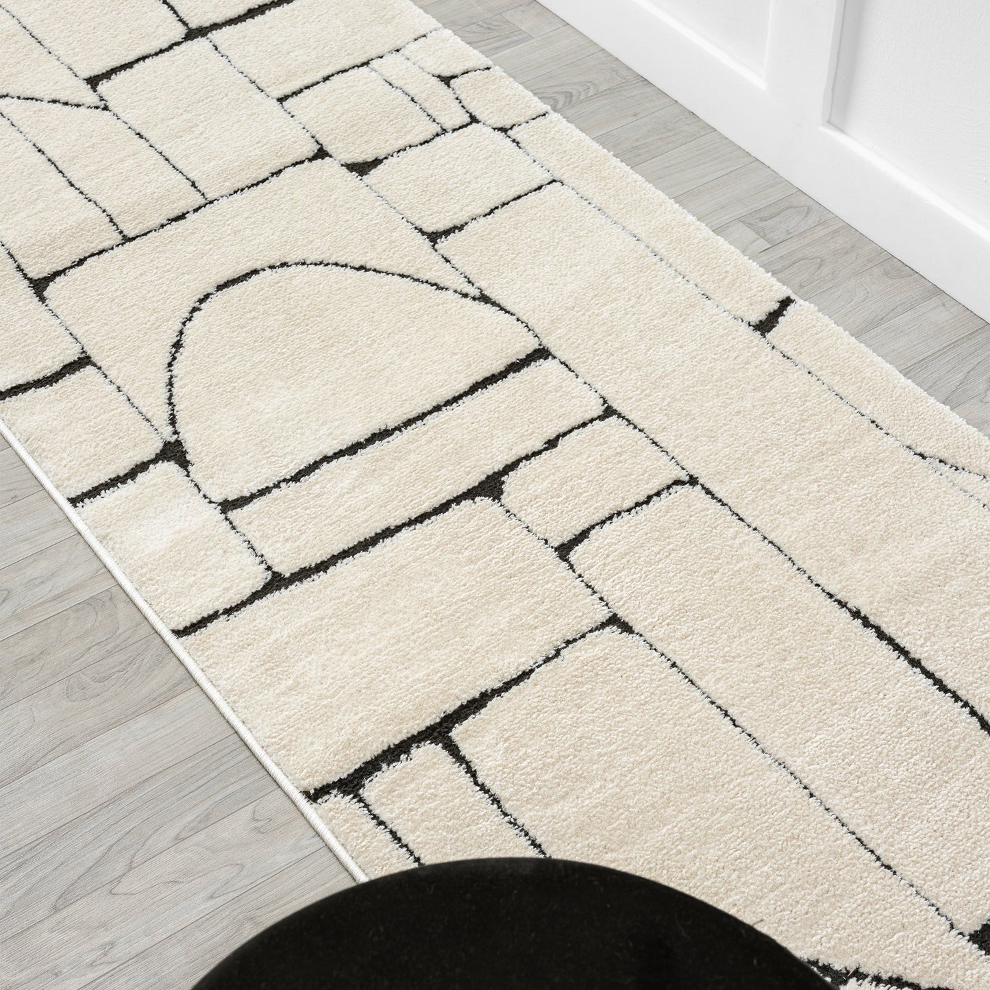 Admire 660 Pebble Hallway Runner