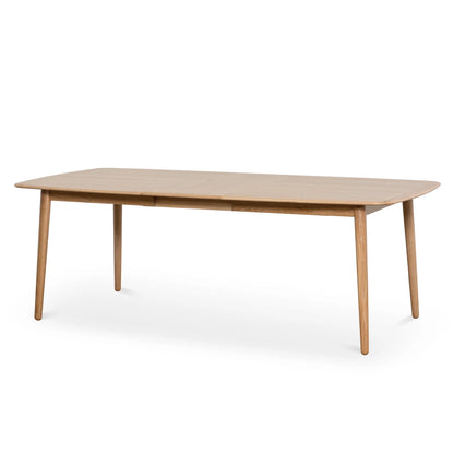 Extendable Dining Table in Natural