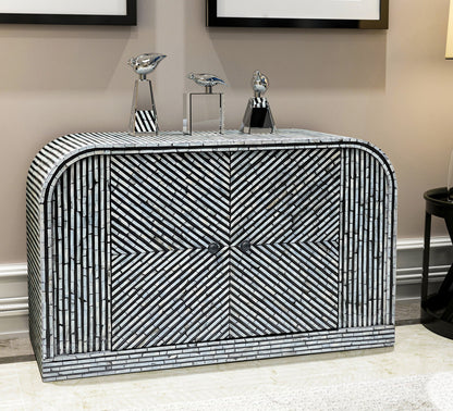 Monaco Shell Hall Table - Meen Tribe