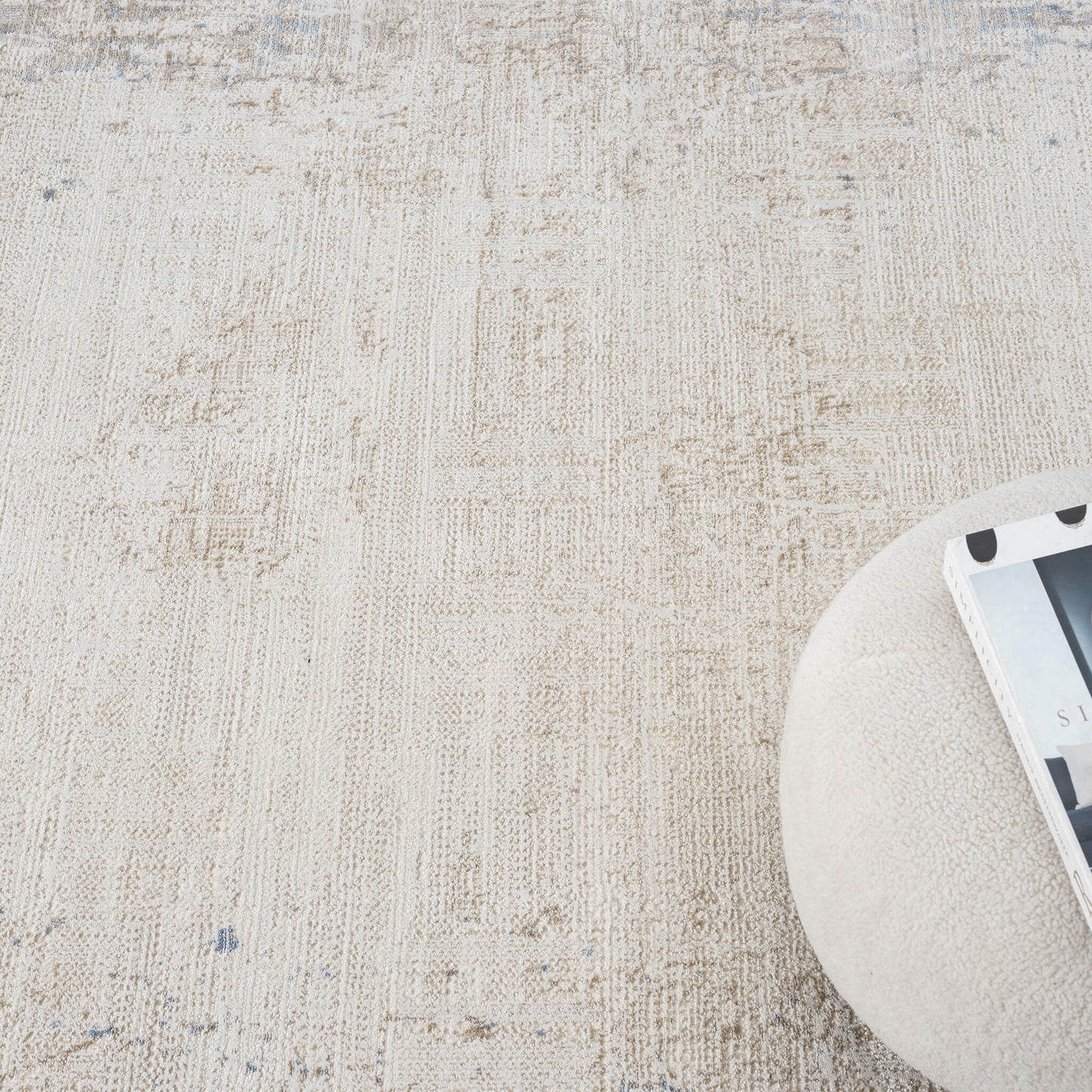 Luxley 580 Ivory Rectangle Rug
