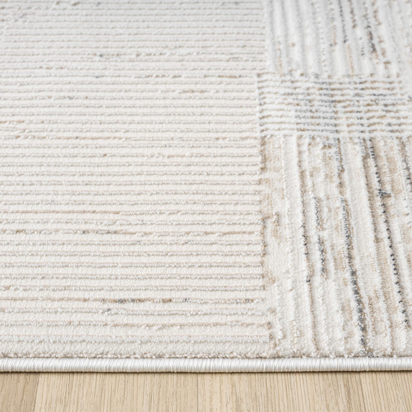 Luxley 590 Sand Hallway Runner