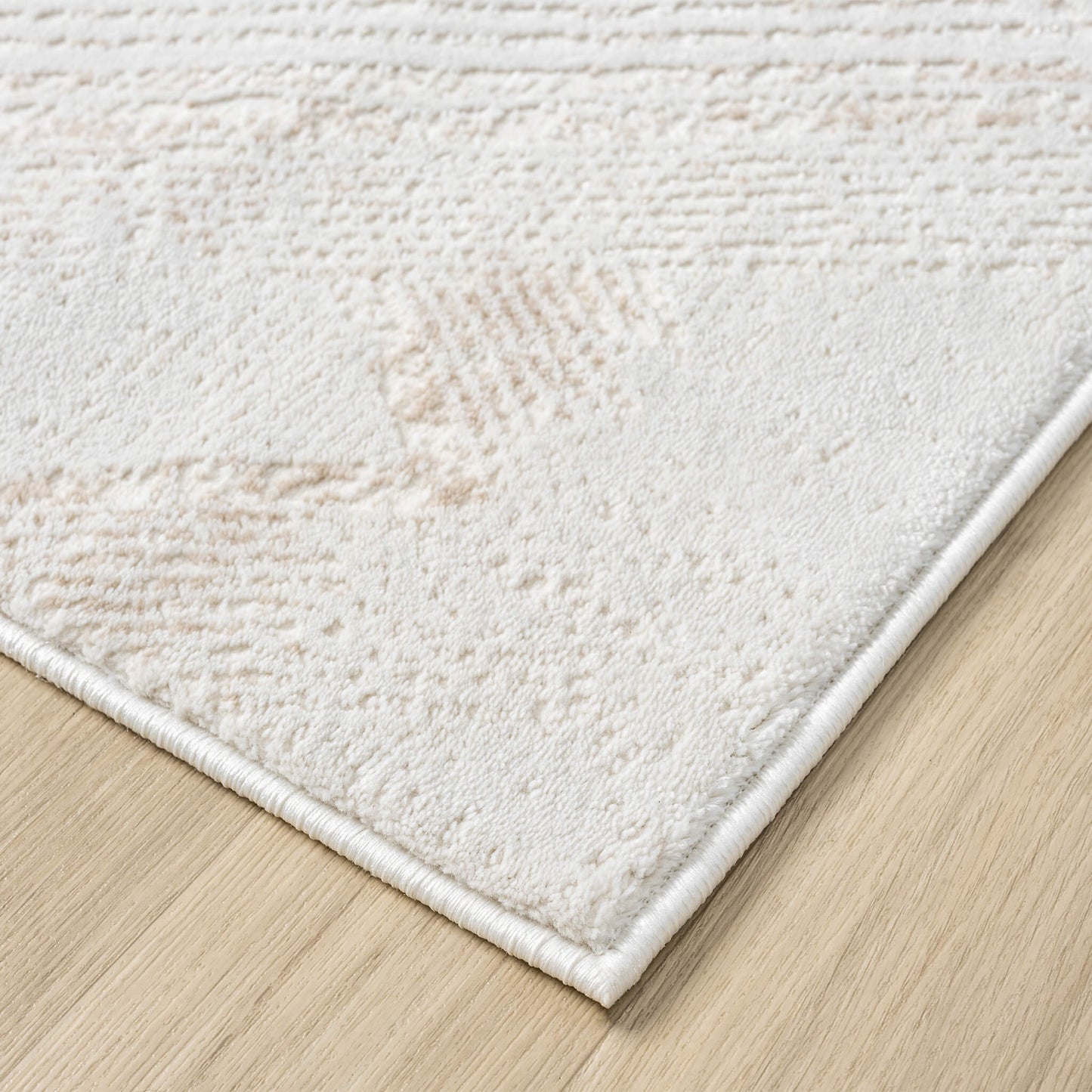 Luxley 592 Pearl Rectangle Rug