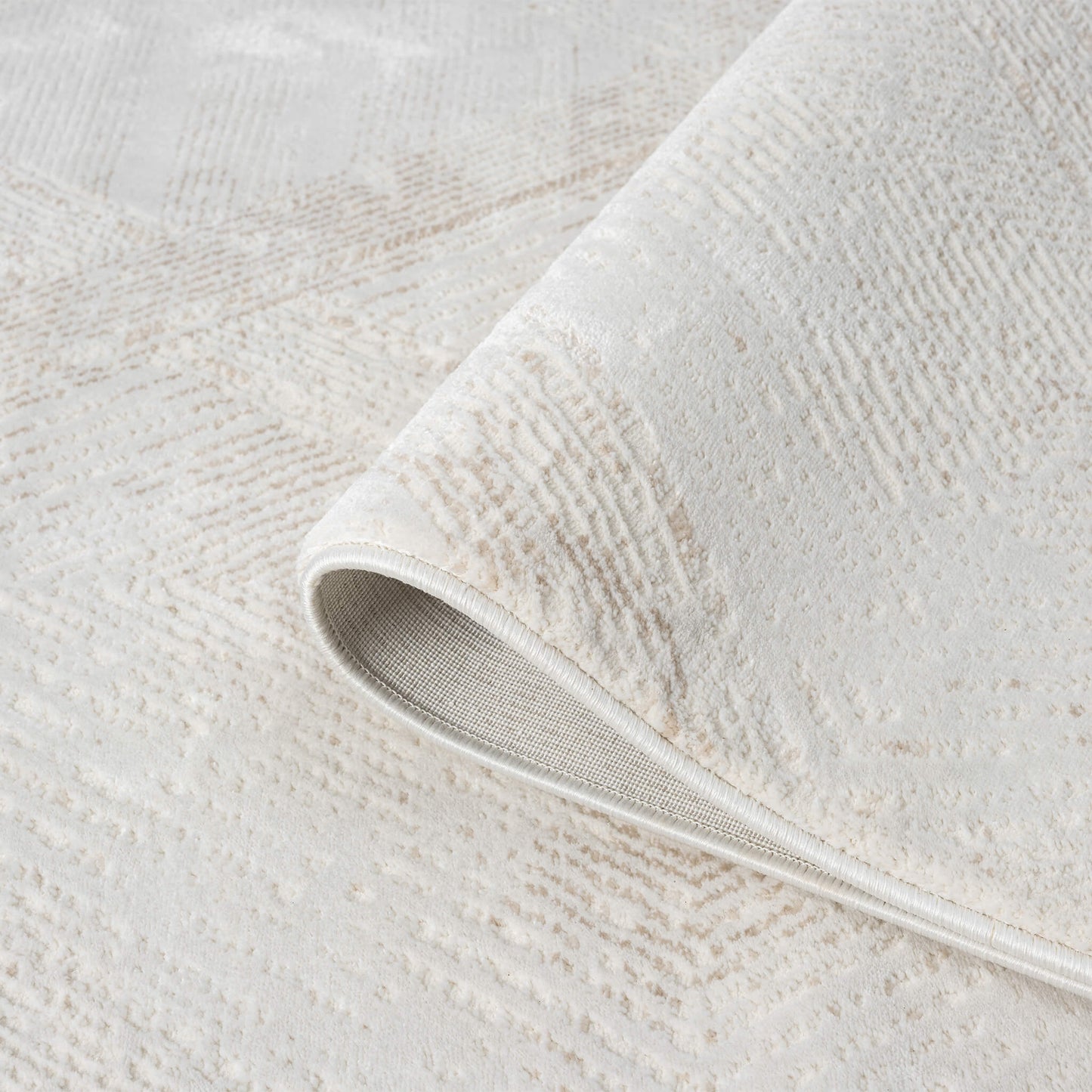 Luxley 592 Pearl Rectangle Rug