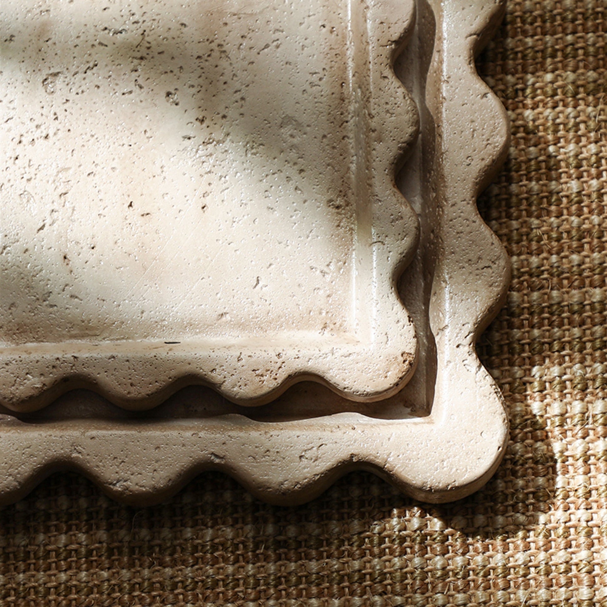 CAC10736-FC Wavy Edge Plate B