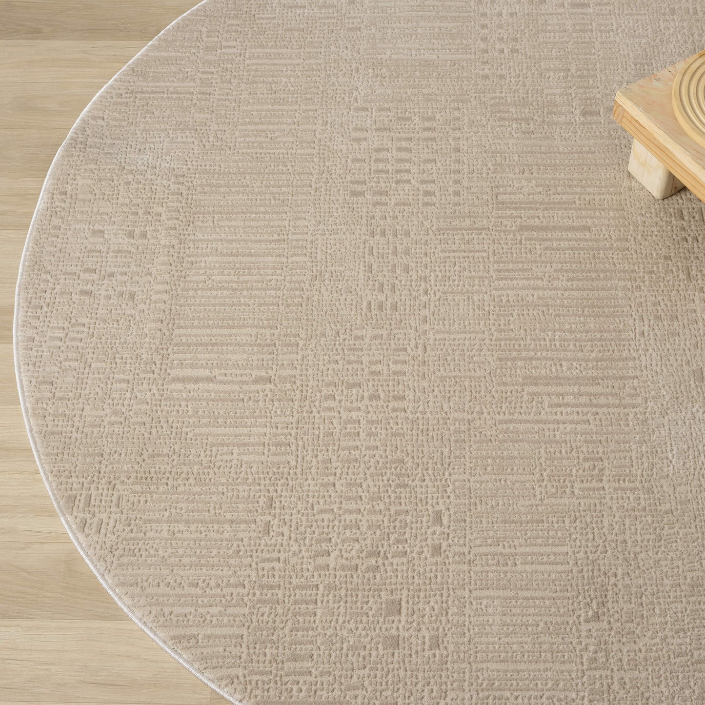 Noble 779 Fawn Round Rug