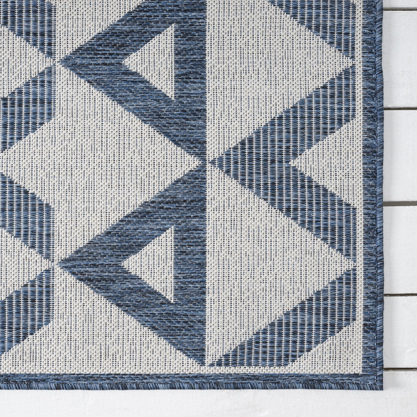 Patio 457 Indigo Hallway Runner