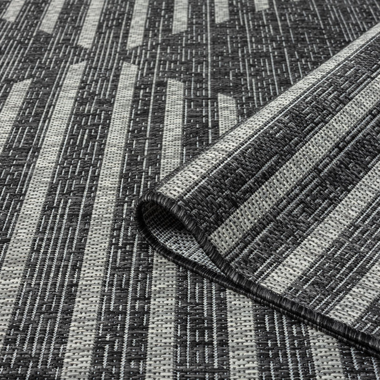 Alfresco 425 Ebony Rectangle Rug