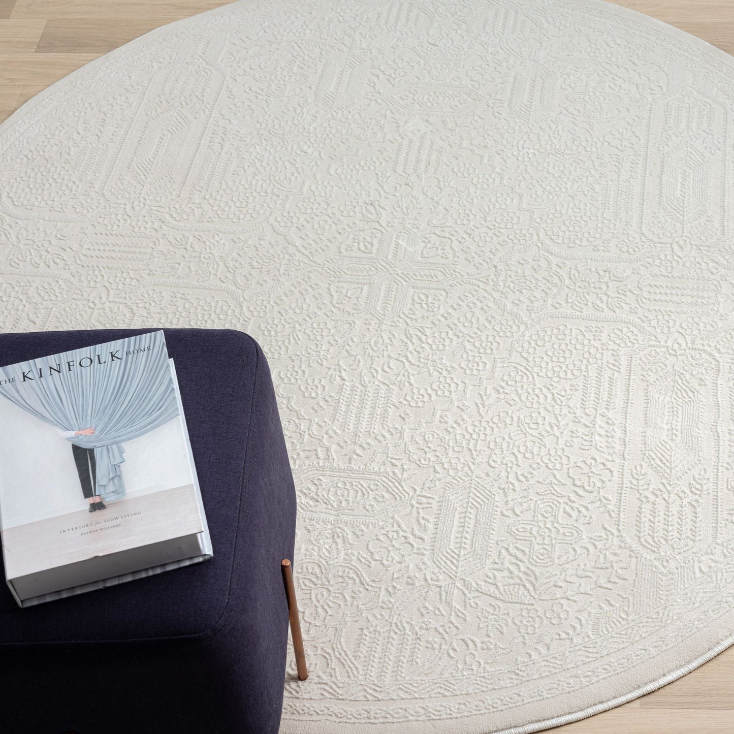 Fable 471 Ivory Round Rug