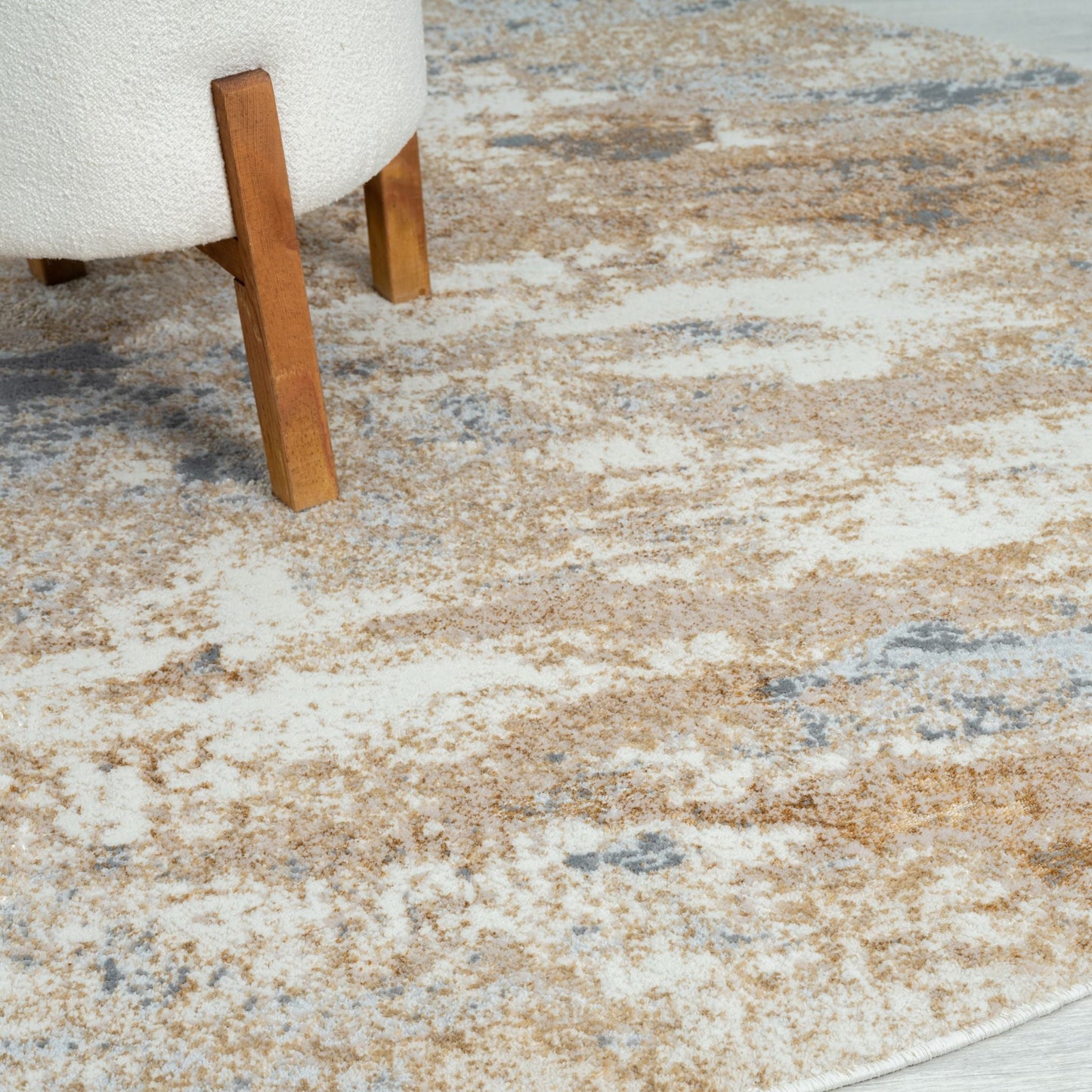 Amber 187 Taupe Round Rug